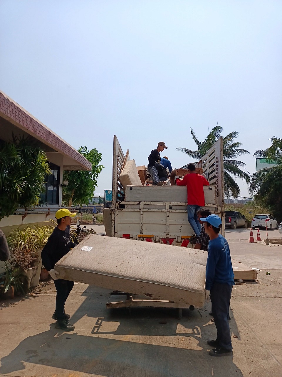 ทุกรุ่นทุกยี่ห้อ